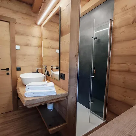 Casa vacanze Skywood Chalet, Panoramic Mountain And Views *